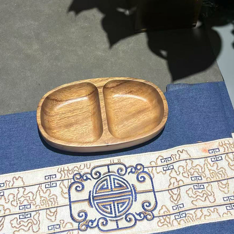 Walnut wood fruit and snack serving tray (dual-purpose)