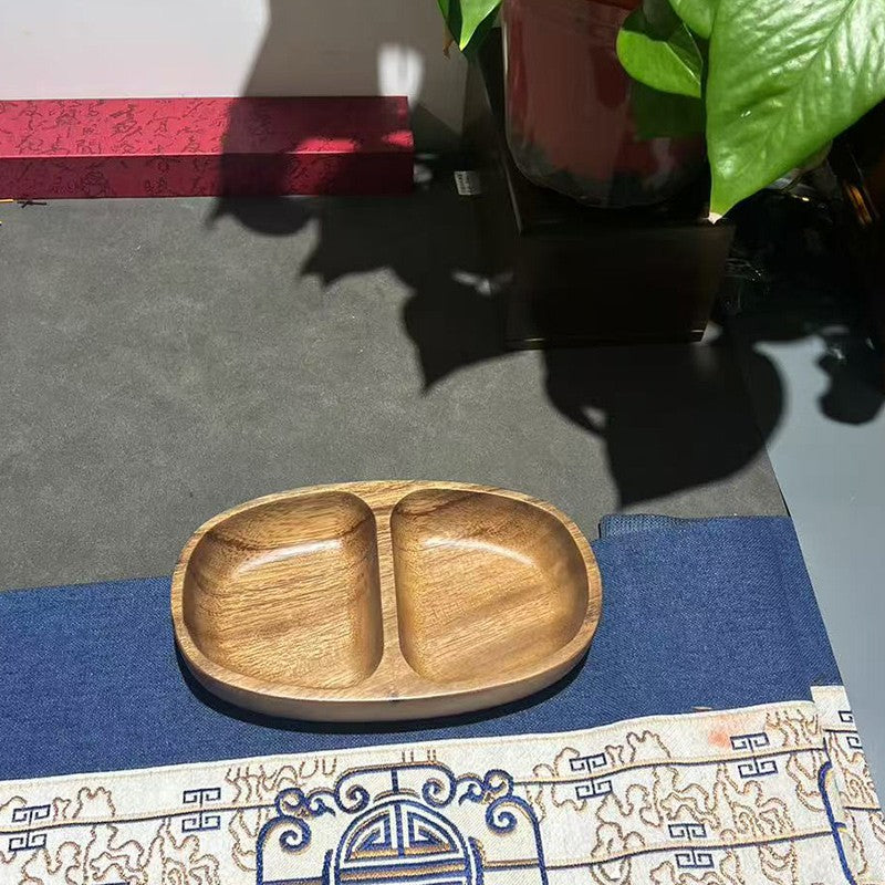Walnut wood fruit and snack serving tray (dual-purpose)