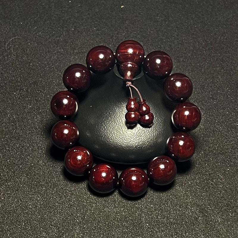 1.8mm Indian Sandalwood Prayer Beads Bracelet, high oil content and high density, suitable for both men and women.